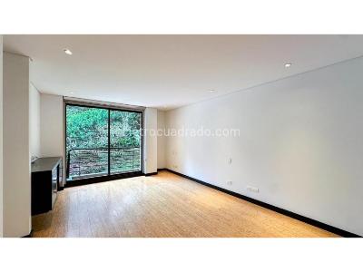 Apartamento de 3 alcobas en venta en Bella Suiza, Bogotá, 221 m² · foto 7 de 20