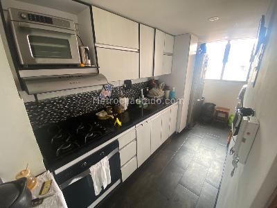 Apartamento en venta en Normandia, Bogotá · foto 8 de 18