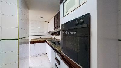 Apartamento en venta en Caobos Salazar, Bogotá · foto 9 de 13