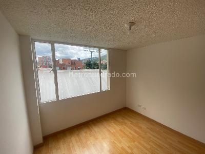 Apartamento en venta en Cedritos, Bogotá · foto 3 de 20