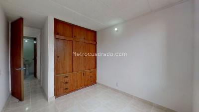 Apartamento de 3 alcobas en venta en Modelia, Bogotá, 79 m² · foto 3 de 14