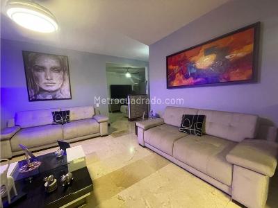 Apartamento de 4 alcobas en venta en Cristales, Cali, 140 m² · foto 3 de 13