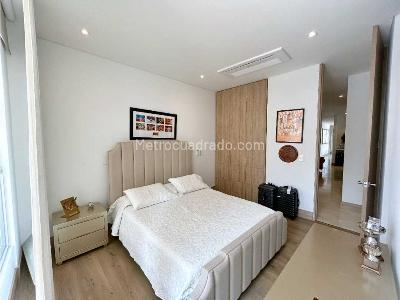 Apartamento de 4 alcobas en venta en Normandia, Cali, 208 m² · foto 6 de 15
