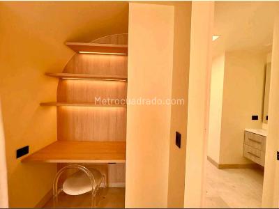Apartamento de 4 alcobas en venta en Cristales, Cali, 211 m² · foto 14 de 15