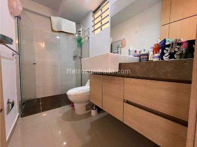 Apartamento de 3 alcobas en venta en Cristales, Cali, 114 m² · foto 4 de 16