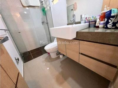 Apartamento de 3 alcobas en venta en Cristales, Cali, 114 m² · foto 15 de 16