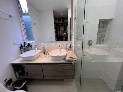 Apartamento de 4 alcobas en venta en La Morelia, Cali, 142 m² · foto 4 de 14