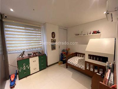 Apartamento de 4 alcobas en venta en La Morelia, Cali, 142 m² · foto 9 de 14
