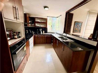 Apartamento en venta en Santa Isabel, Cali · foto 2 de 17