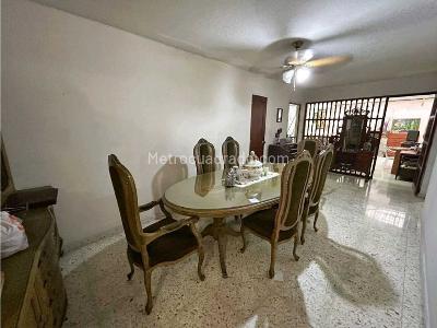 Casa de 3 alcobas en venta en El Limonar, Cali, 250 m² · foto 10 de 20