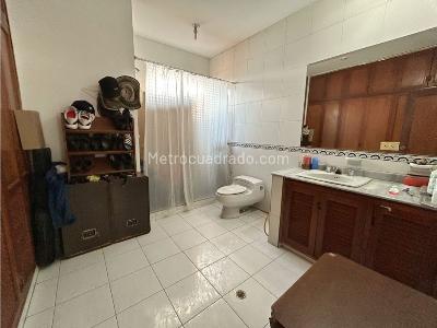 Apartamento en venta en Normandia, Cali · foto 12 de 20