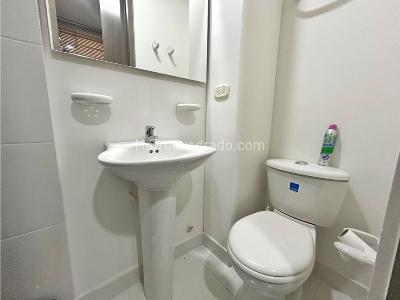 Apartamento de 3 alcobas en venta en Cristales, Cali, 123 m² · foto 18 de 20