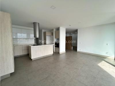 Apartamento de 3 alcobas en venta en Cristales, Cali, 122 m² · foto 3 de 20