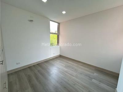 Apartamento de 3 alcobas en venta en Cristales, Cali, 122 m² · foto 10 de 20