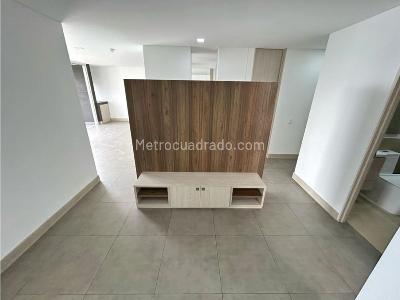 Apartamento de 3 alcobas en venta en Cristales, Cali, 122 m² · foto 16 de 20