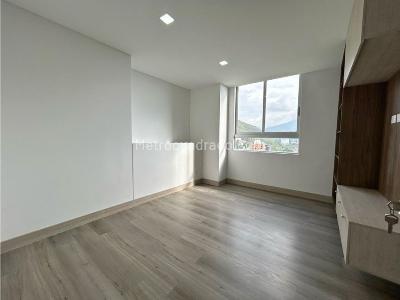 Apartamento de 3 alcobas en venta en Cristales, Cali, 122 m² · foto 20 de 20
