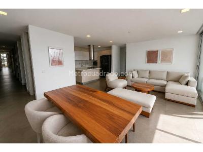 Apartamento de 3 alcobas en venta en Cristales, Cali, 122 m² · foto 5 de 11