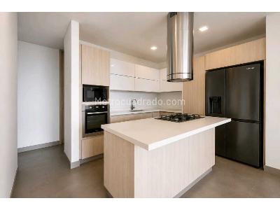 Apartamento de 3 alcobas en venta en Cristales, Cali, 122 m² · foto 10 de 11
