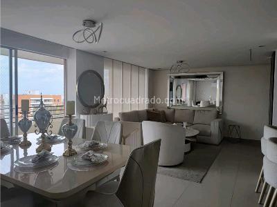 Apartamento de 3 alcobas en venta en Cerro Cristales, Cali, 125 m² · foto 5 de 18
