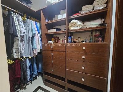 Apartamento de 3 alcobas en venta en Ciudad Jardin, Cali, 120 m² · foto 12 de 16