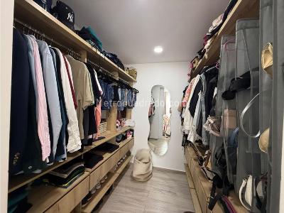 Apartamento de 2 alcobas en venta en Colinas Del Mameyal, Cali, 94 m² · foto 13 de 20