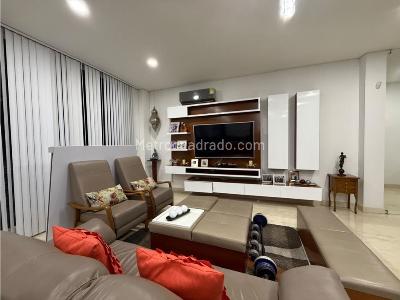 Apartamento de 3 alcobas en venta en La Arboleda, Cali, 185 m² · foto 19 de 20