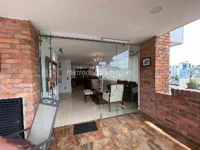 Apartamento de 3 alcobas en venta en Sotomayor, Bucaramanga, 186 m² · foto 16 de 18