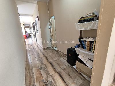 Casa de 5 alcobas en venta en El Prado, Bucaramanga, 280 m² · foto 19 de 20