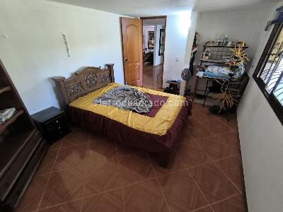 Casa de 5 alcobas en venta en Ruitoque Alto, Floridablanca · foto 9 de 20