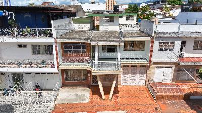 Casa – Bucaramanga, San Alonso, Comuna 13 - Oriental