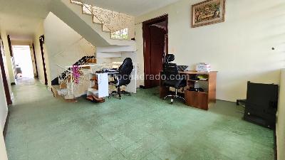 Casa de 5 alcobas en venta en San Alonso, Bucaramanga, 550 m² · foto 7 de 24