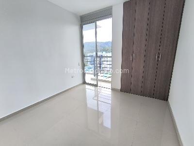 Apartamento de 3 alcobas en venta en Cañaveral, Floridablanca, 98 m² · foto 10 de 20