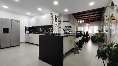 Apartamento de 3 alcobas en venta en La Aurora, Bucaramanga, 120 m² · foto 3 de 20