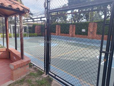 Apartamento de 4 alcobas en venta en Floridablanca, Floridablanca, 140 m² · foto 12 de 17