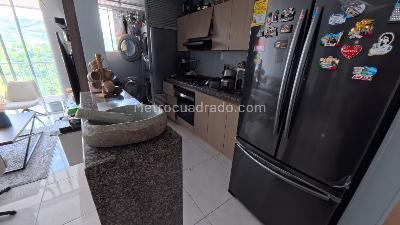 Apartamento de 3 alcobas en venta en Baviera, Floridablanca, 76 m² · foto 5 de 20