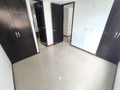 Apartamento de 2 alcobas en venta en Cabecera Del Llano, Bucaramanga, 68 m² · foto 10 de 16