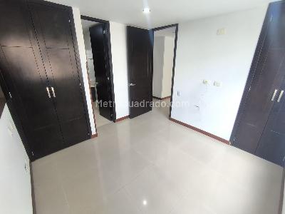 Apartamento de 2 alcobas en venta en Cabecera Del Llano, Bucaramanga, 68 m² · foto 9 de 16