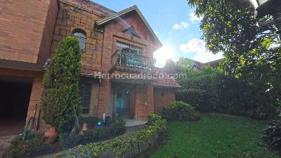 Casa de 4 alcobas en venta en Lagos Del Cacique, Bucaramanga, 250 m² · foto 2 de 20