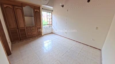 Casa de 4 alcobas en venta en Lagos Del Cacique, Bucaramanga, 250 m² · foto 10 de 20