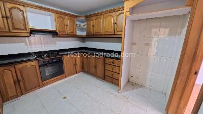 Casa de 4 alcobas en venta en Lagos Del Cacique, Bucaramanga, 250 m² · foto 6 de 20