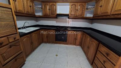 Casa de 4 alcobas en venta en Lagos Del Cacique, Bucaramanga, 250 m² · foto 7 de 20