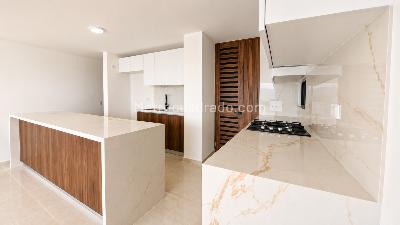 Apartamento de 3 alcobas en venta en Cañaveral, Floridablanca, 121 m² · foto 3 de 13