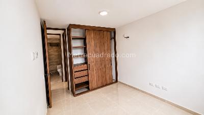 Apartamento de 3 alcobas en venta en Cañaveral, Floridablanca, 121 m² · foto 9 de 13
