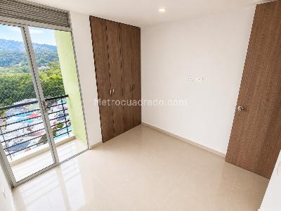 Apartamento de 3 alcobas en venta en Cañaveral, Floridablanca, 98 m² · foto 12 de 19