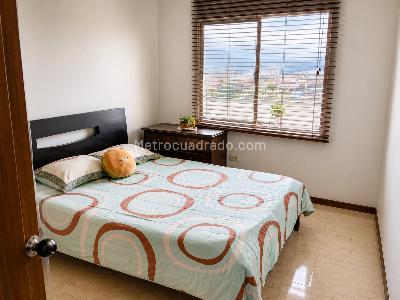 Apartamento de 3 alcobas en venta en Cañaveral, Floridablanca, 144 m² · foto 10 de 11