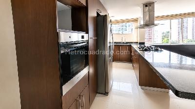 Casa de 3 alcobas en venta en Comuna 16 Lagos Del Cacique Lagos Del Cacique, Bucaramanga, 190 m² · foto 6 de 24