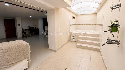 Casa de 3 alcobas en venta en Comuna 16 Lagos Del Cacique Lagos Del Cacique, Bucaramanga, 190 m² · foto 11 de 24