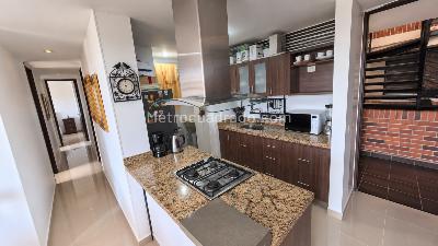 Apartamento de 3 alcobas en venta en Anillo Vial Cañaveral, Floridablanca, 94 m² · foto 2 de 18