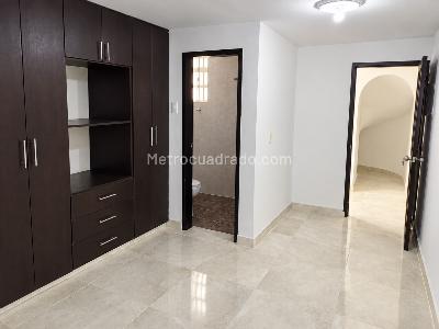 Casa de 4 alcobas en venta en Meseta De Bucaramanga Terrazas, Bucaramanga, 220 m² · foto 12 de 24