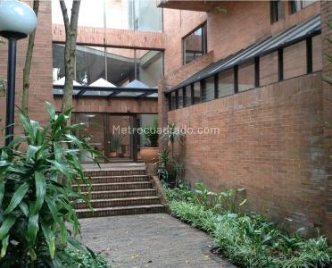 Apartamento de 5 alcobas en venta en Niza, Bogotá, 487 m² · foto 2 de 20